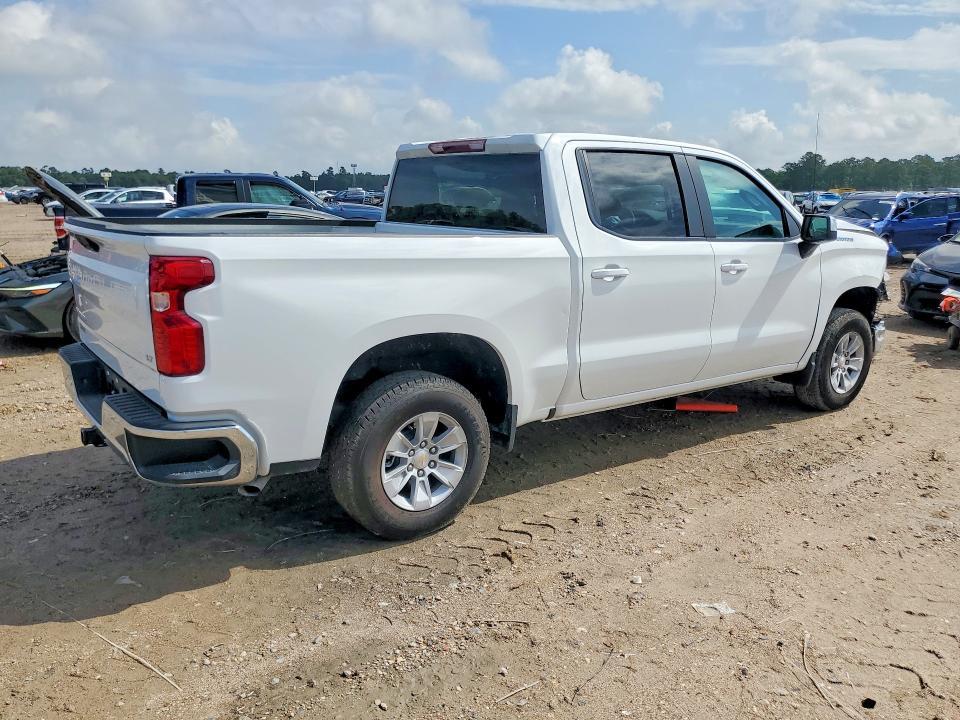 2025 Chevrolet Silverado C1500 LT