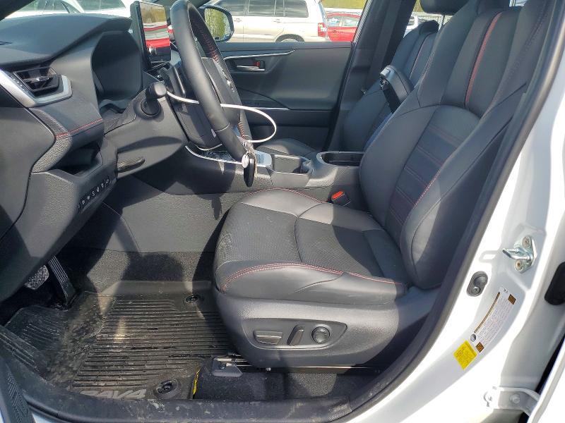 2025 Toyota Rav4 xse