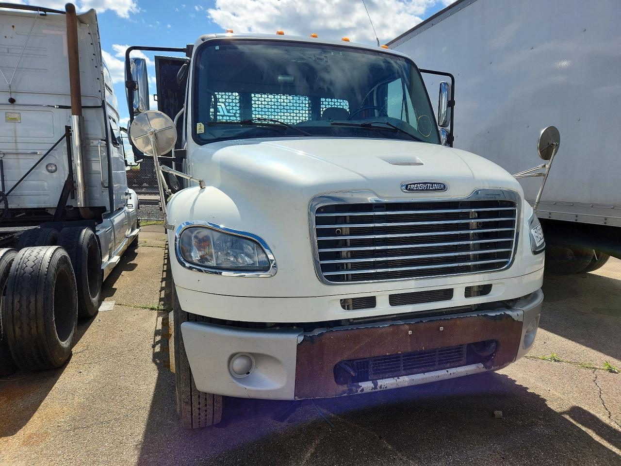 2013 Freightliner M2 106 Medium Duty