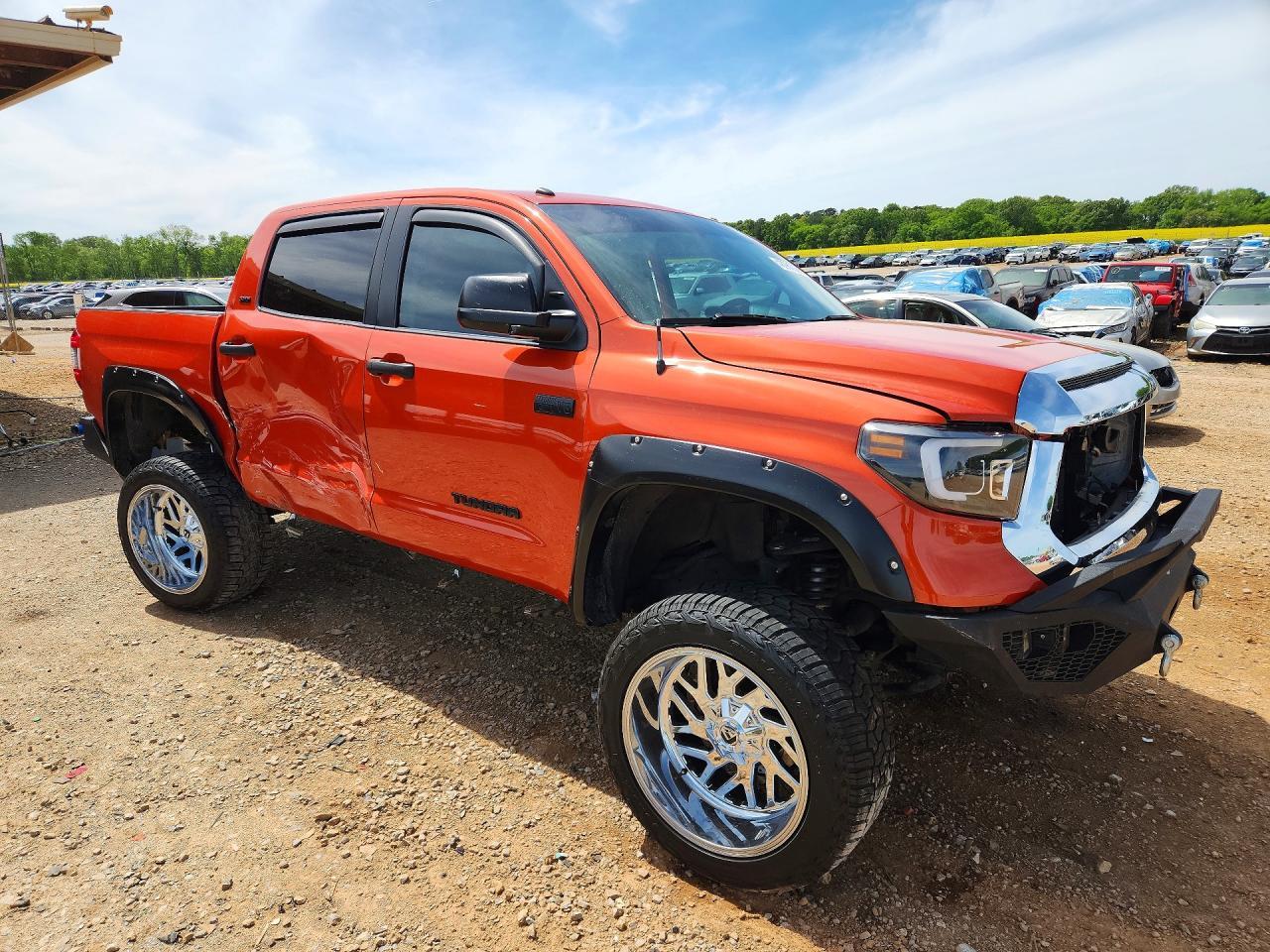 2017 Toyota Tundra SR5