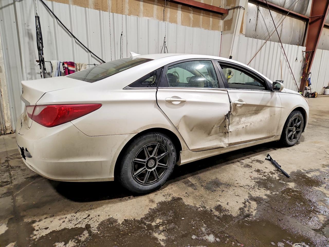 2013 Hyundai Sonata Hybrid