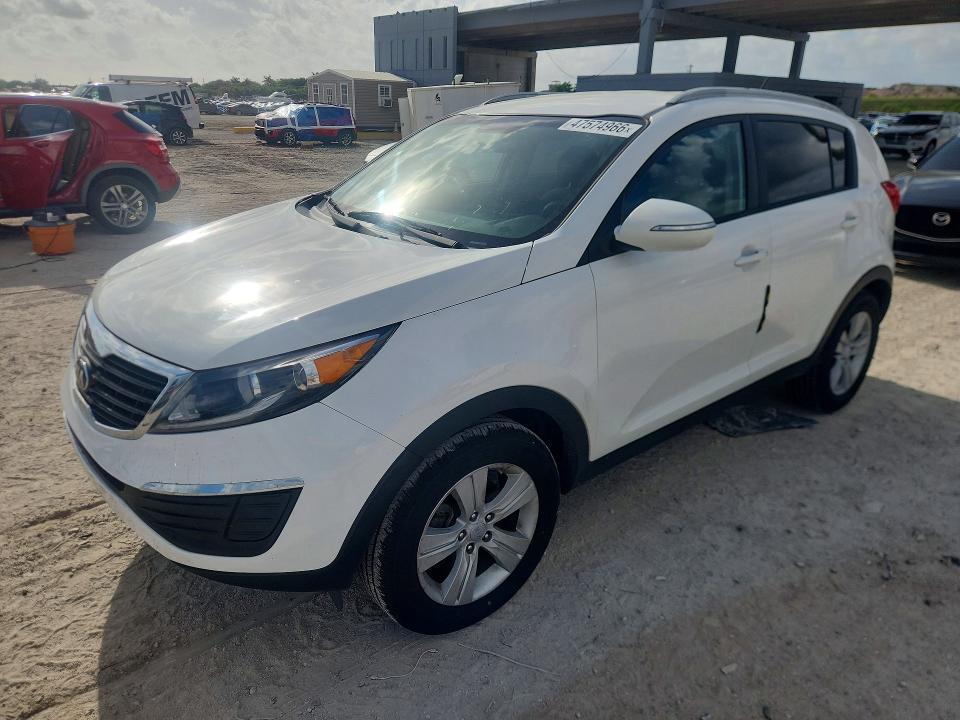 2013 KIA Sportage lx