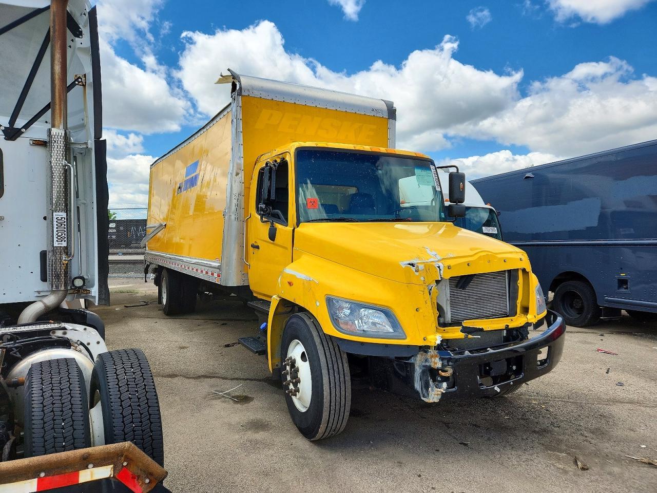 2023 Hino L6 BOX Truck