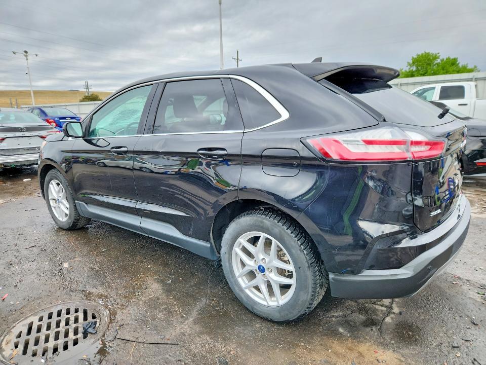2021 Ford Edge sel