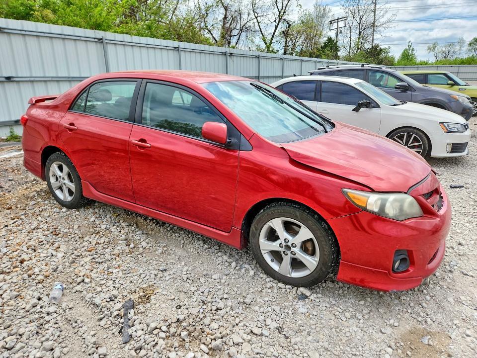 2013 Toyota Corolla s
