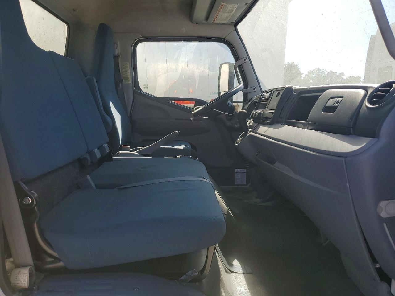 2015 Mitsubishi Fuso FE FEC92S