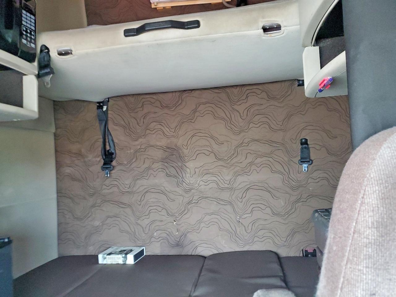 2018 Volv O VNL Semi Truck