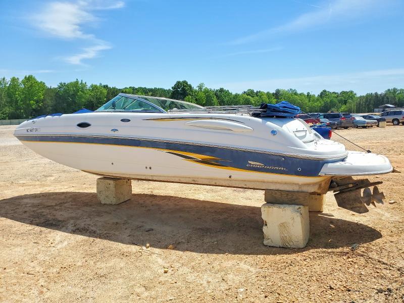 2001 Chaparral Sunesta 263-Boat