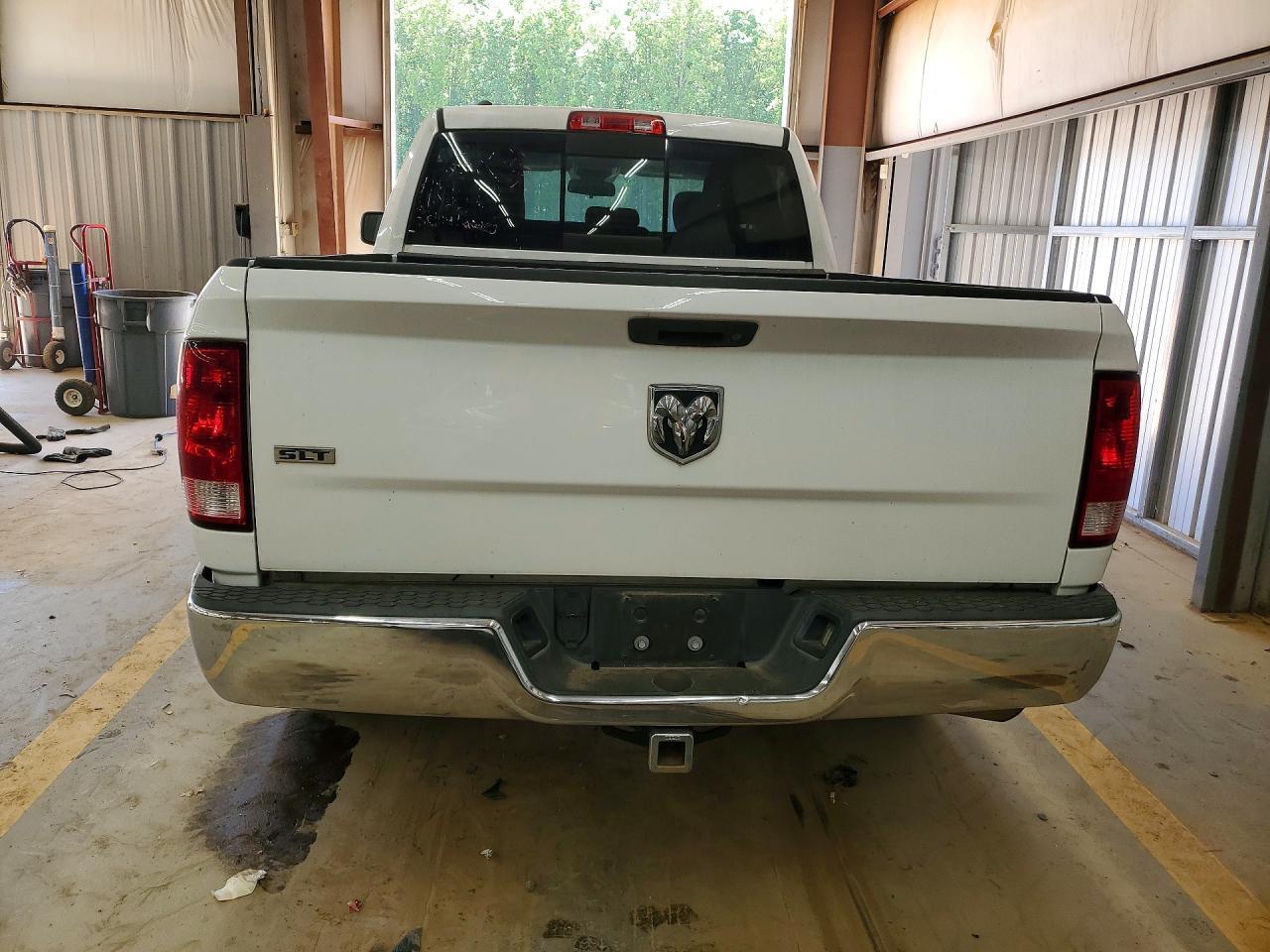 2014 Dodge RAM 1500 SLT