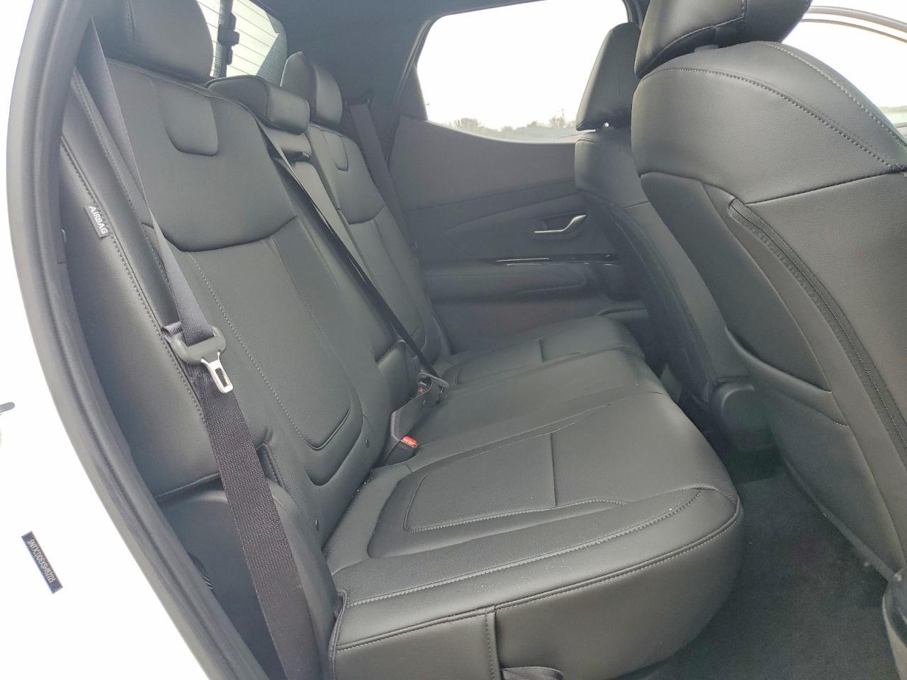 2025 Hyundai Santa Cruz SEL Activity