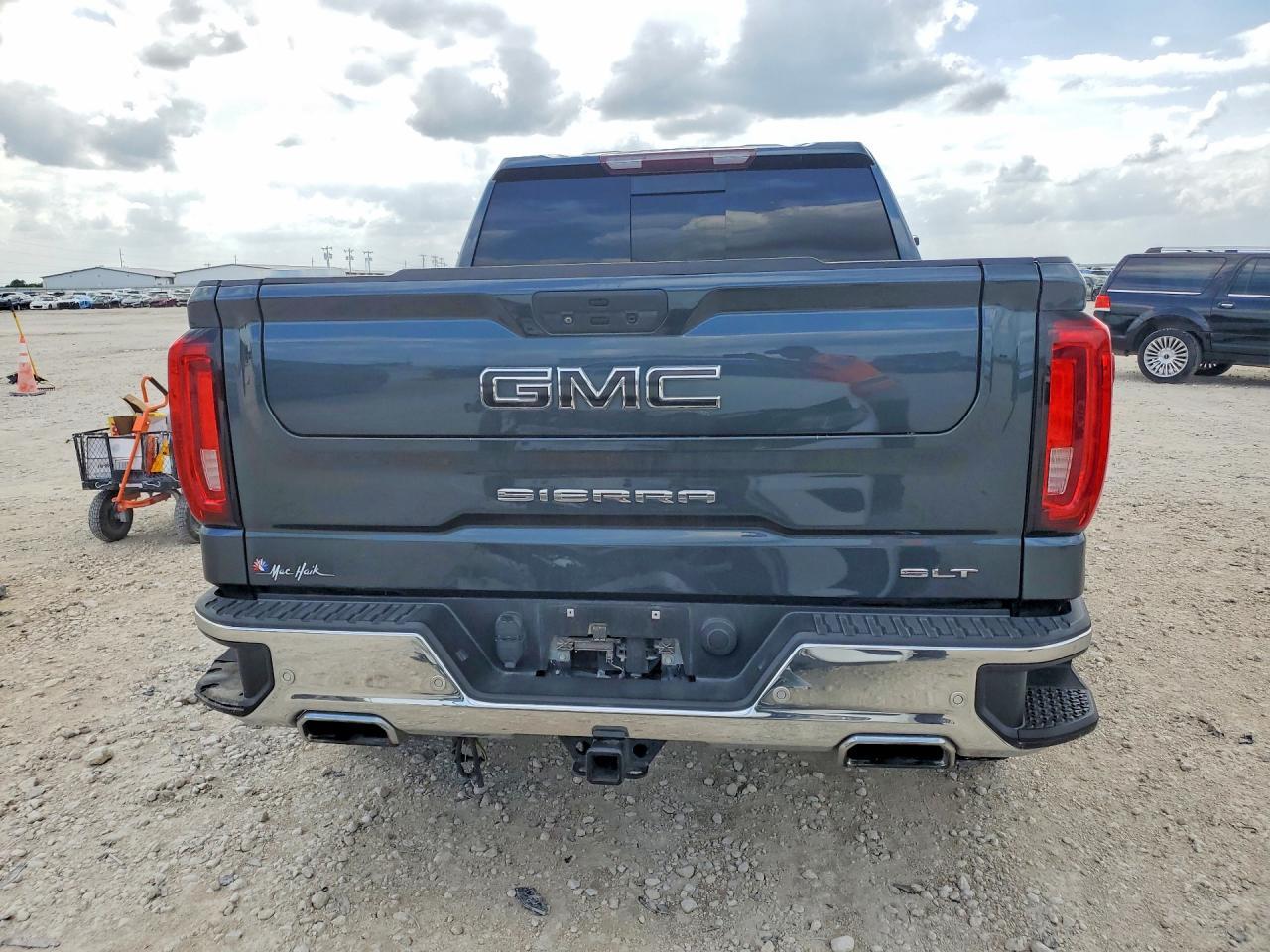 2019 GMC Sierra K1500 SLT