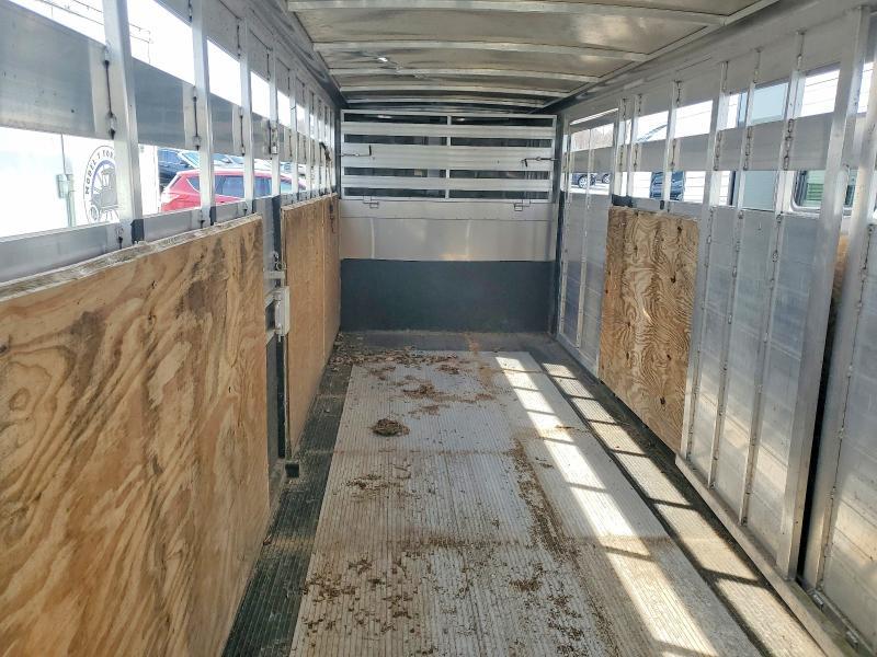 2019 Sundowner Horse Trailer