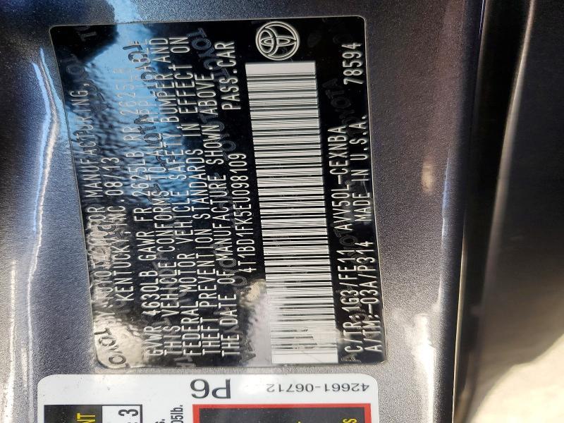 2014 Toyota Camry Hybrid le