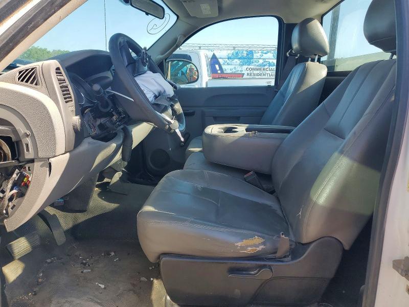 2013 Chevrolet Silverado Utility / Service Truck
