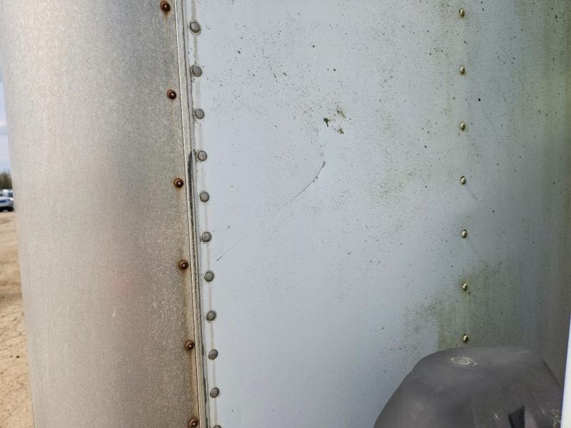 2004 Isuzu NQR BOX Truck