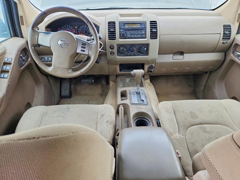 2005 Nissan Frontier SE