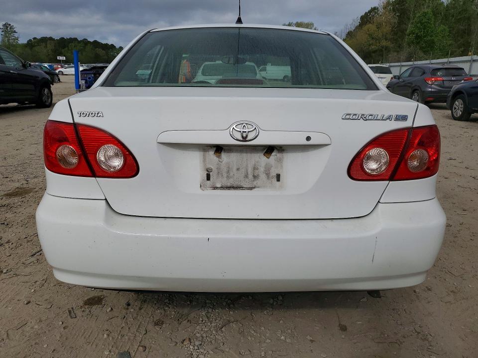 2005 Toyota Corolla le