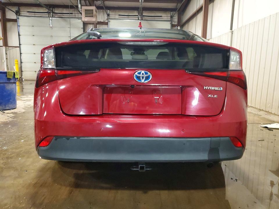 2019 Toyota Prius xle Awd-e