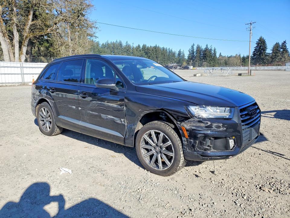 2017 Audi Q7 Premium Plus