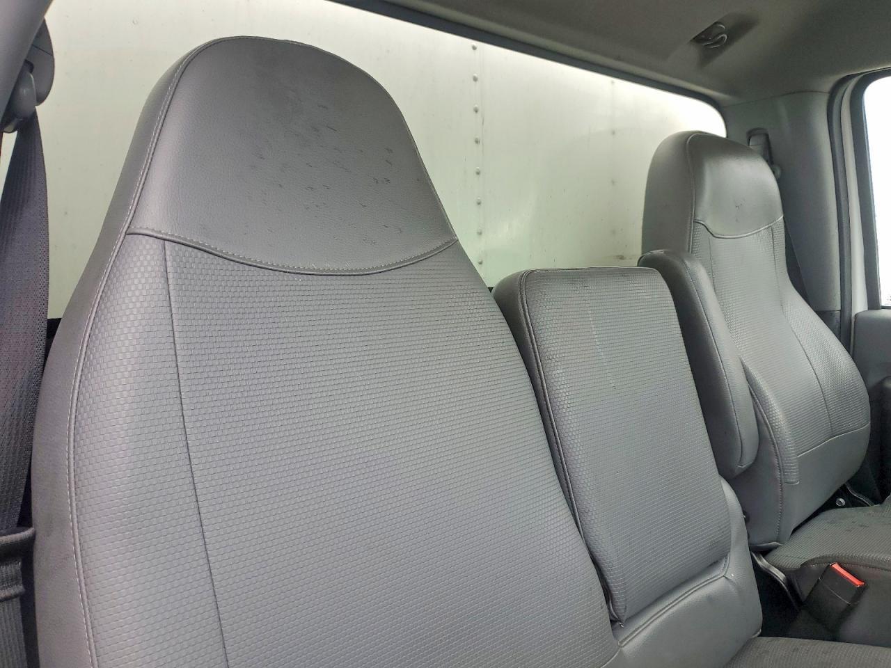 2021 Ford F650 Super Duty BOX Truck