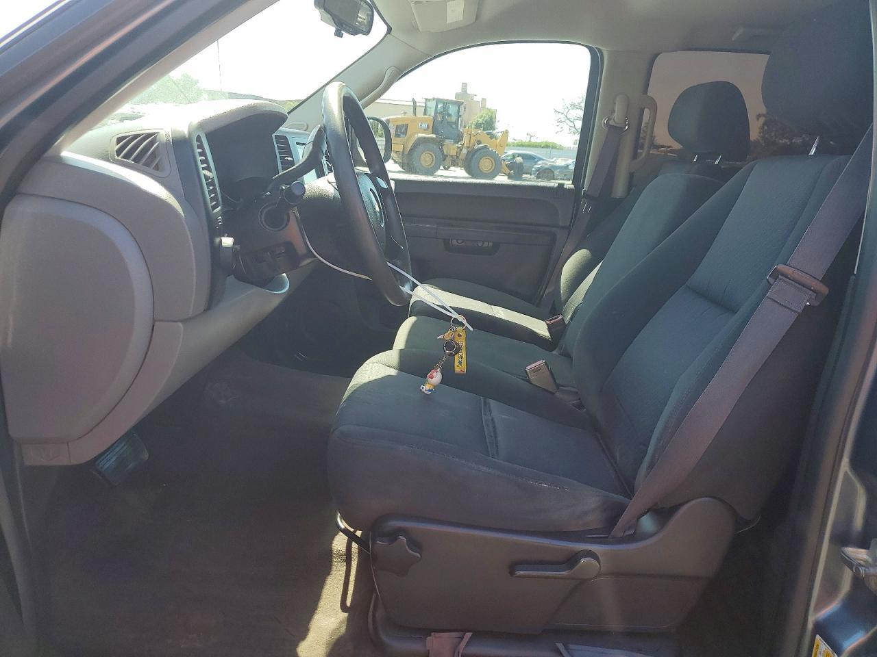 2013 Chevrolet Silverado C1500 LS