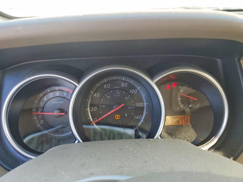 2010 Nissan Versa 1.8 s