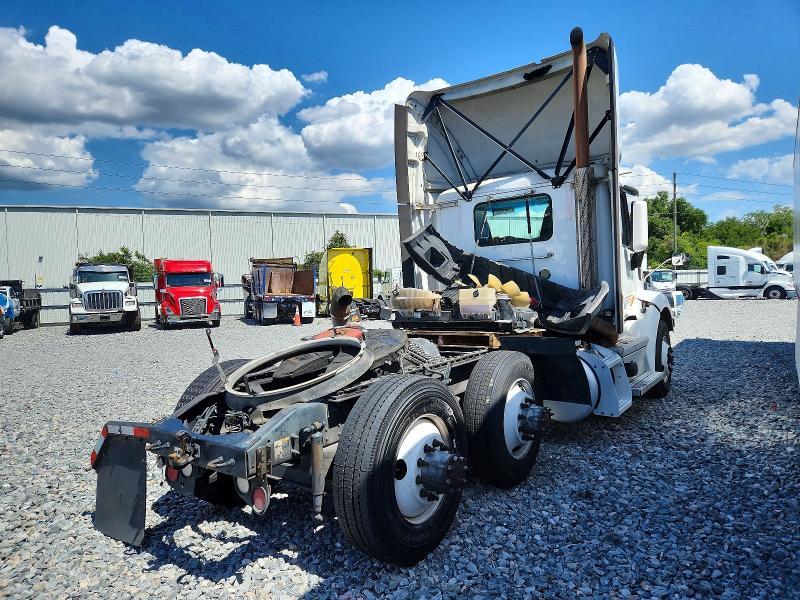 2020 Peterbilt 579 Semi Truck