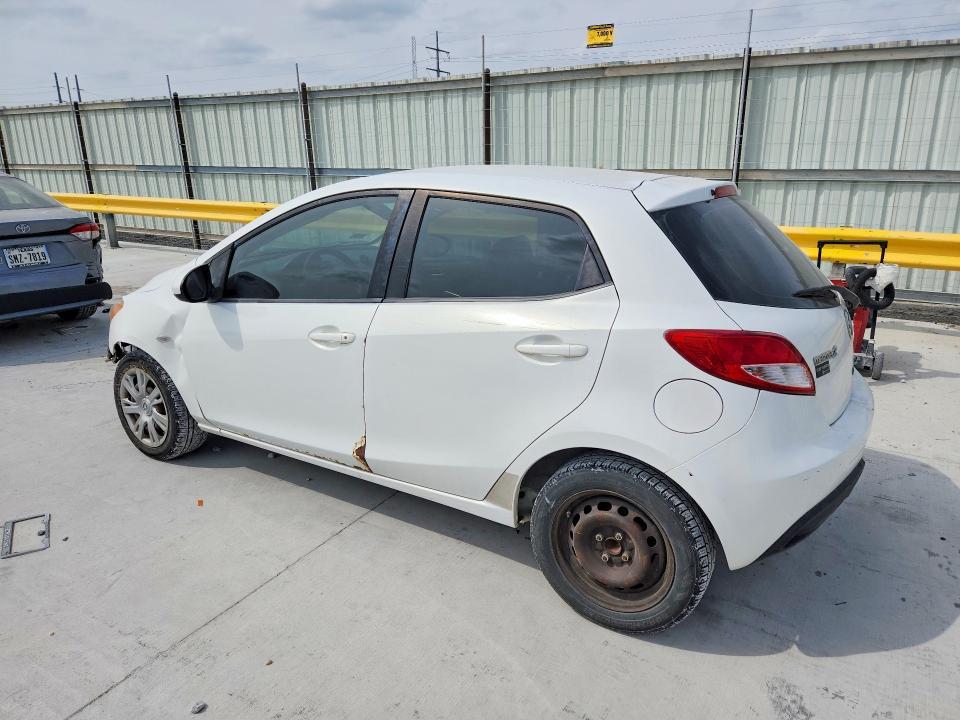 2013 Mazda 2