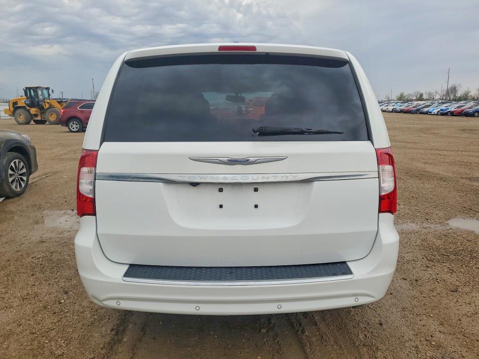 2015 Chrysler Town & Country Touring l
