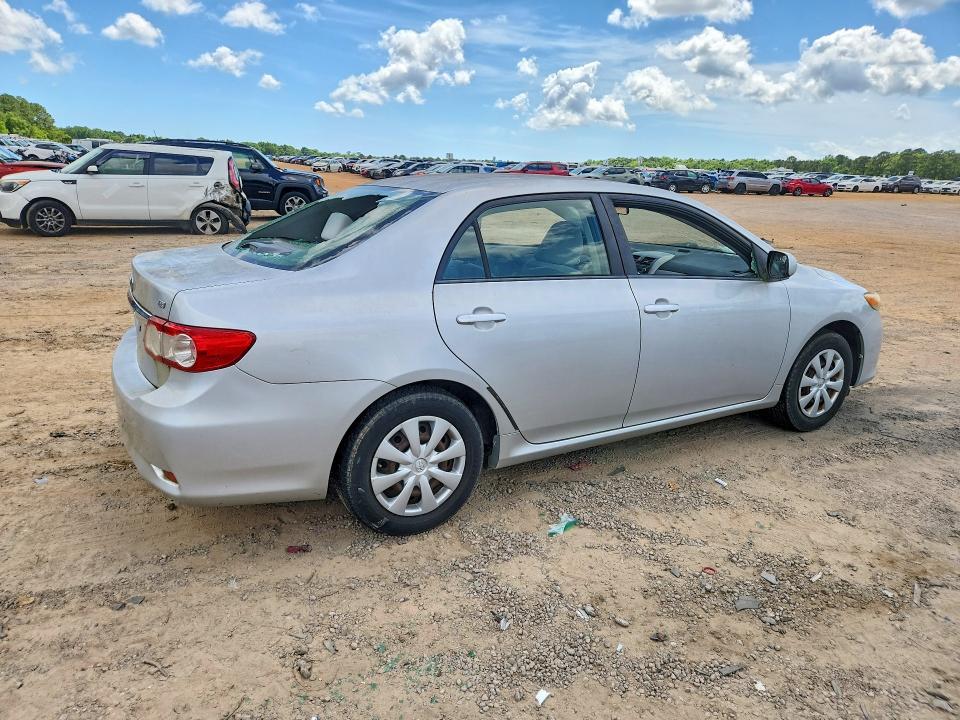 2011 Toyota Corolla le