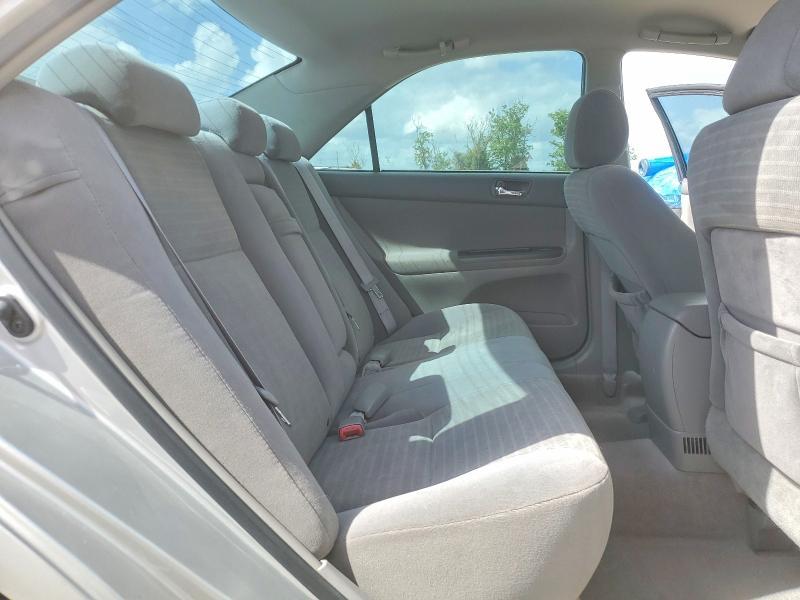 2006 Toyota Camry le