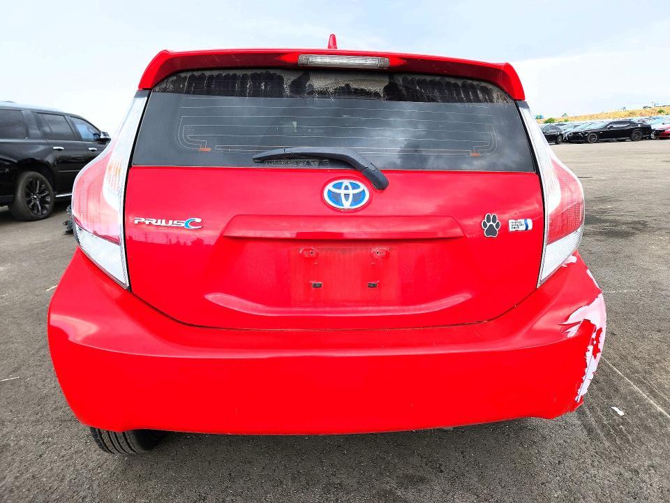 2016 Toyota Prius c Three