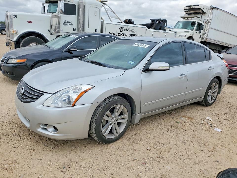 2012 Nissan Altima 3.5 sr