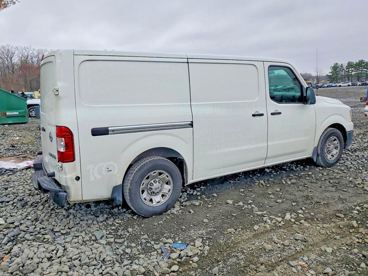 2019 Niss Nv 2500 sv