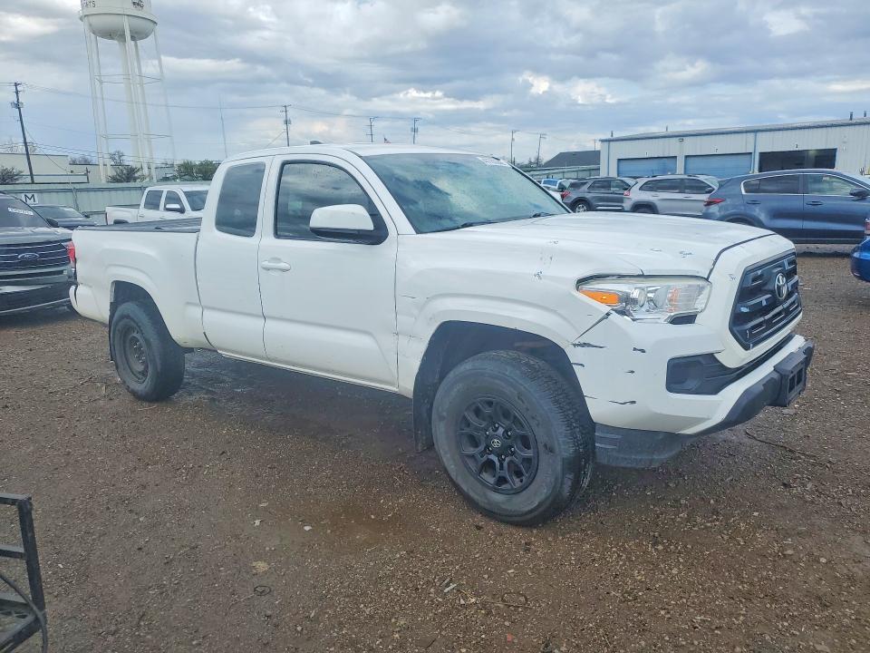 2016 Toyota Tacoma sr