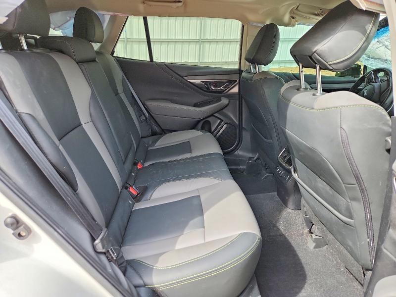 2022 Subaru Outback Onyx Edition xt