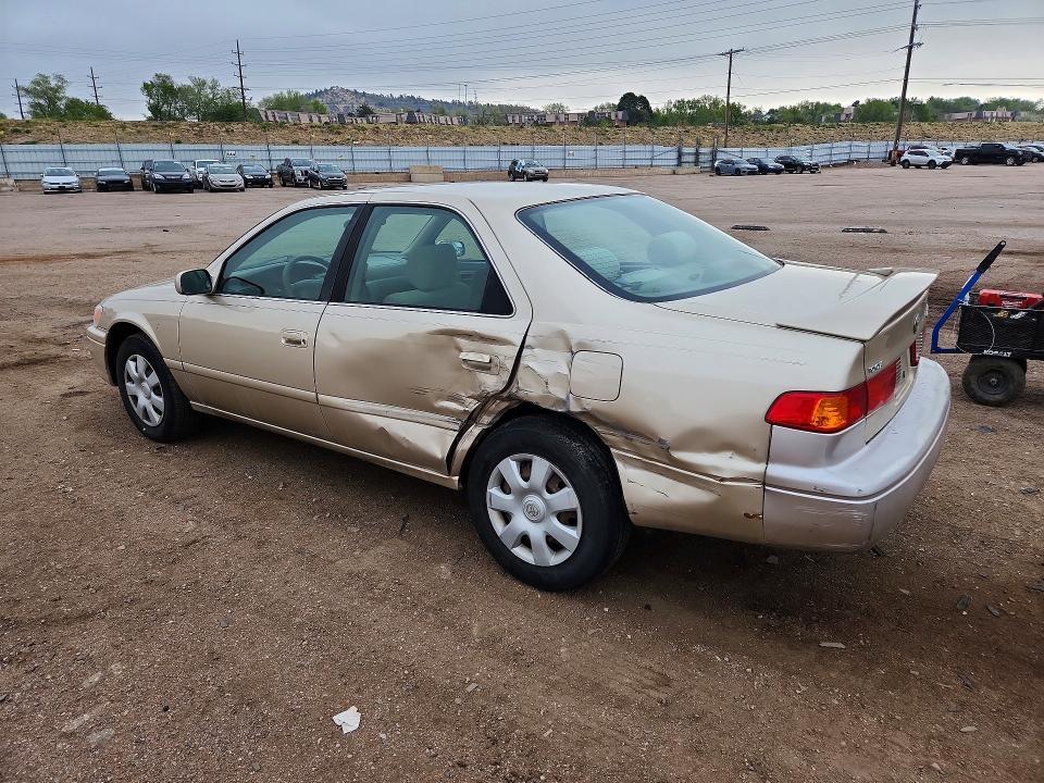 2001 Toyota Camry le