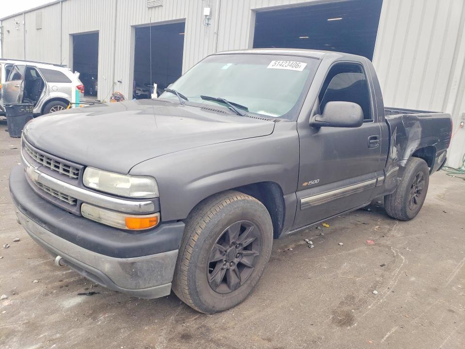 2000 Chevrolet Silverado C1500