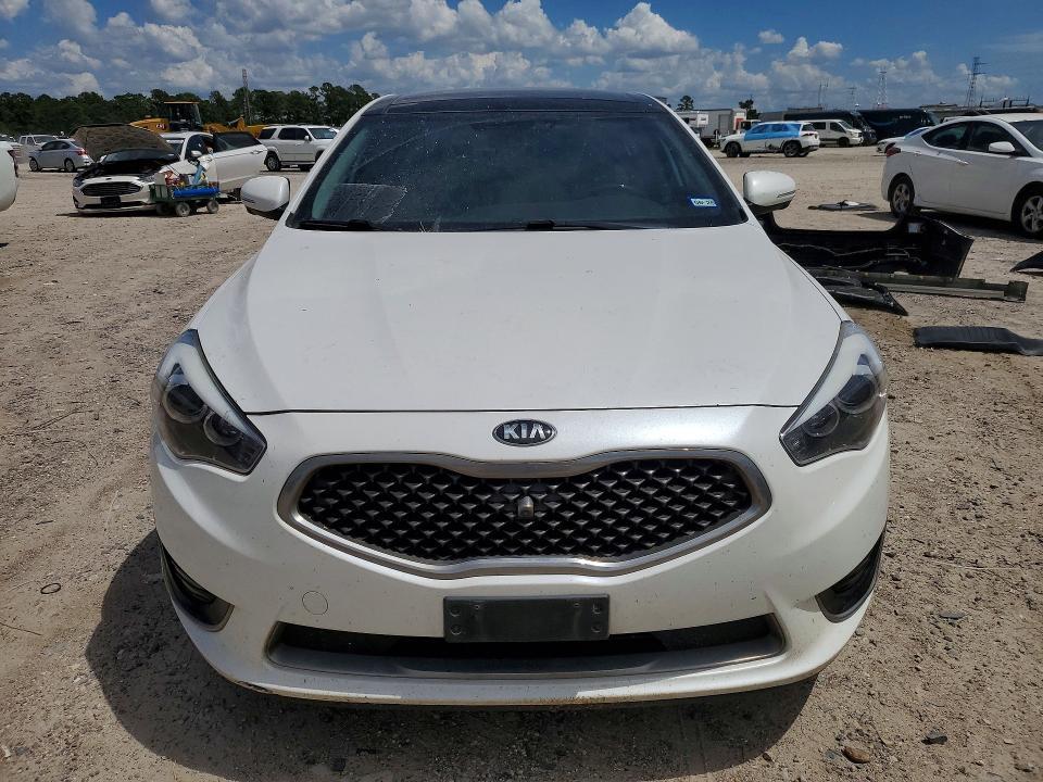 2015 KIA Cadenza Limited