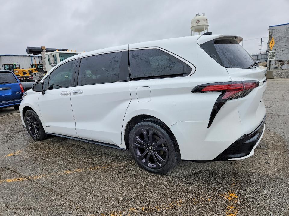 2021 Toyota Sienna xse 7-passenger