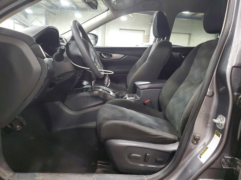 2016 Nissan Rogue sv