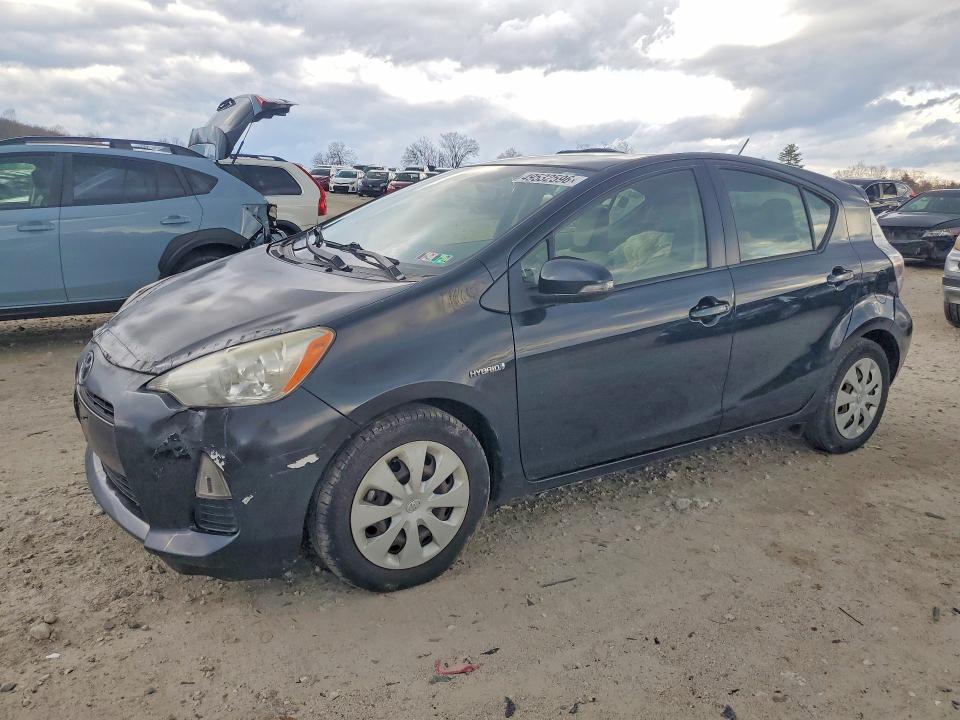 2013 Toyota Prius c one