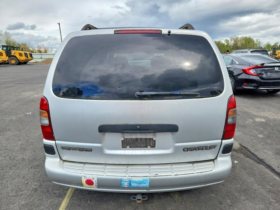 2003 Chev Venture
