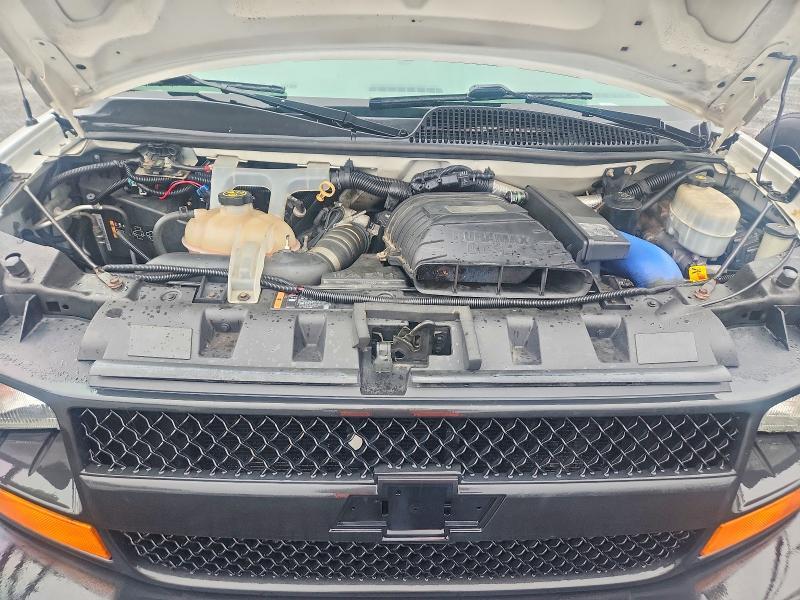 2012 Chevrolet Express Shuttle Bus