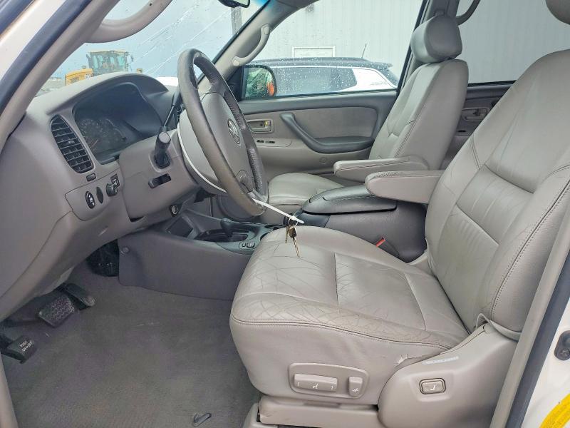 2003 Toyota Sequoia SR5
