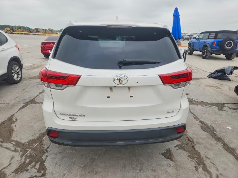 2019 Toyota Highlander xle