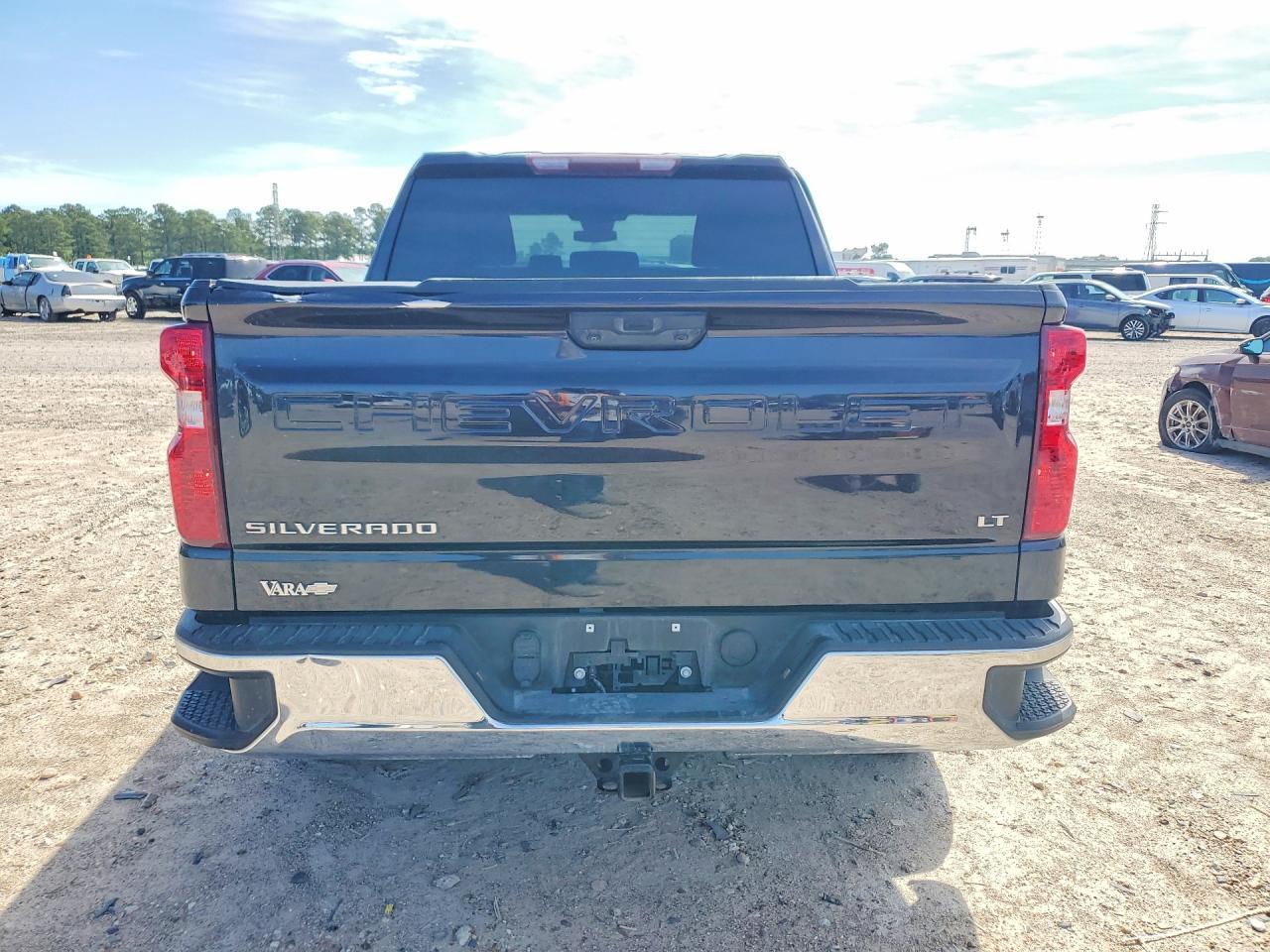 2023 Chevrolet Silverado C1500 LT