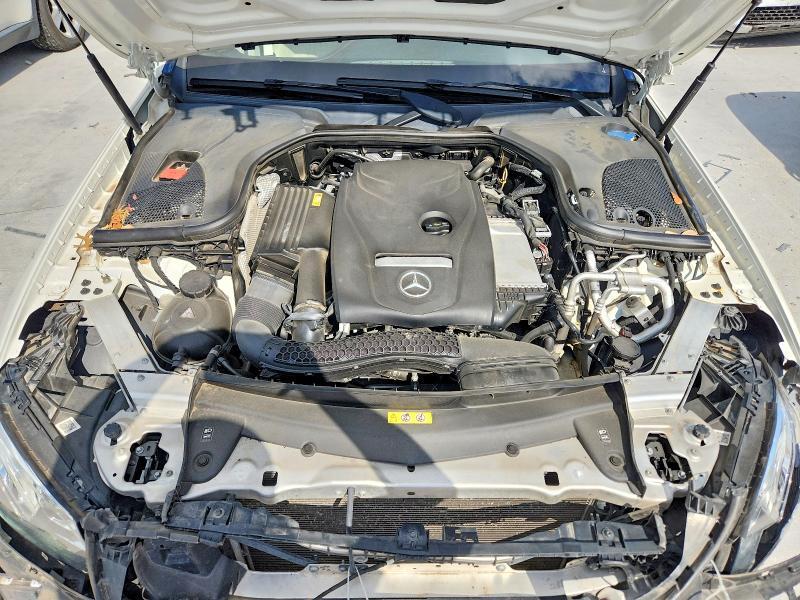 2017 Mercedes-Benz E 300