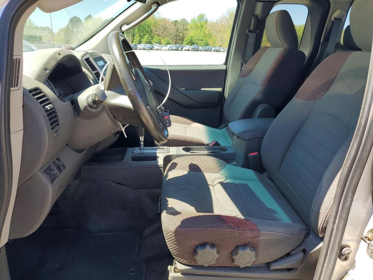 2010 Nissan Frontier SE V6