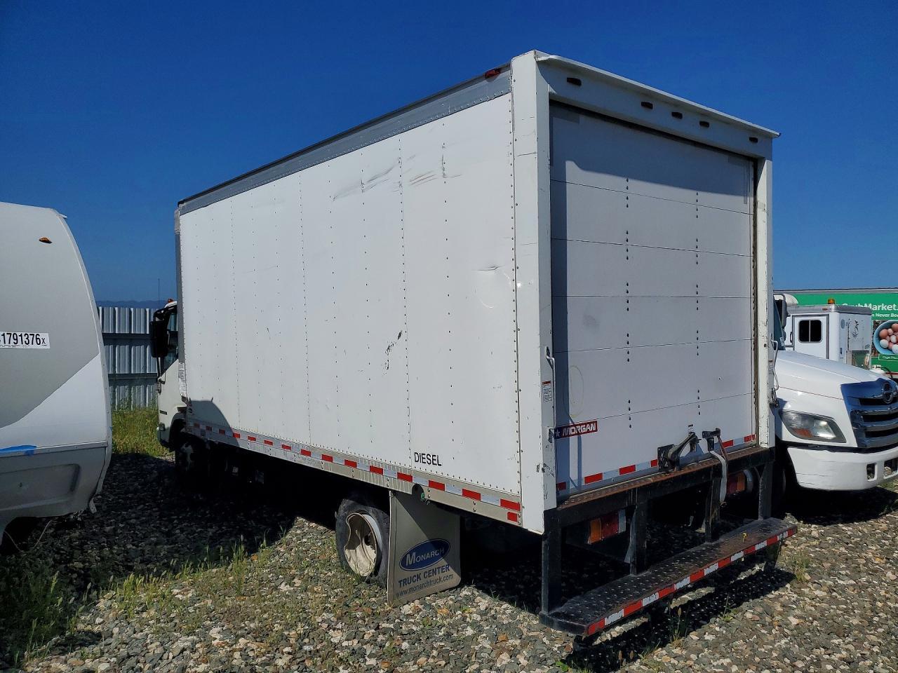 2018 Isuzu NPR